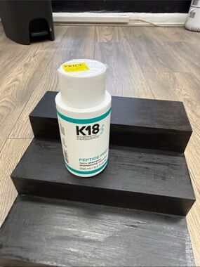 Hair Science Treatment — White